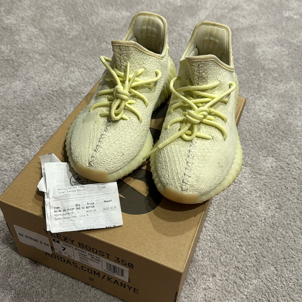 Yeezy 350 V2 Butter